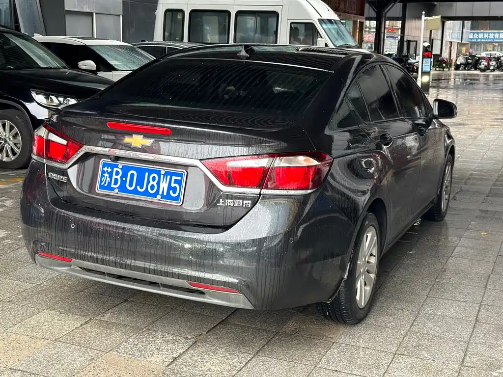 Cruze 1.5 L Manual Elite