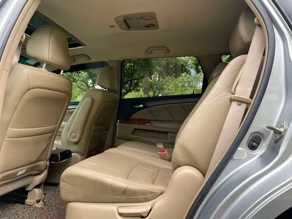 Odyssey 2.4 L Comfort