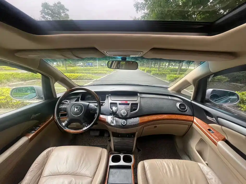 Odyssey 2.4 L Comfort