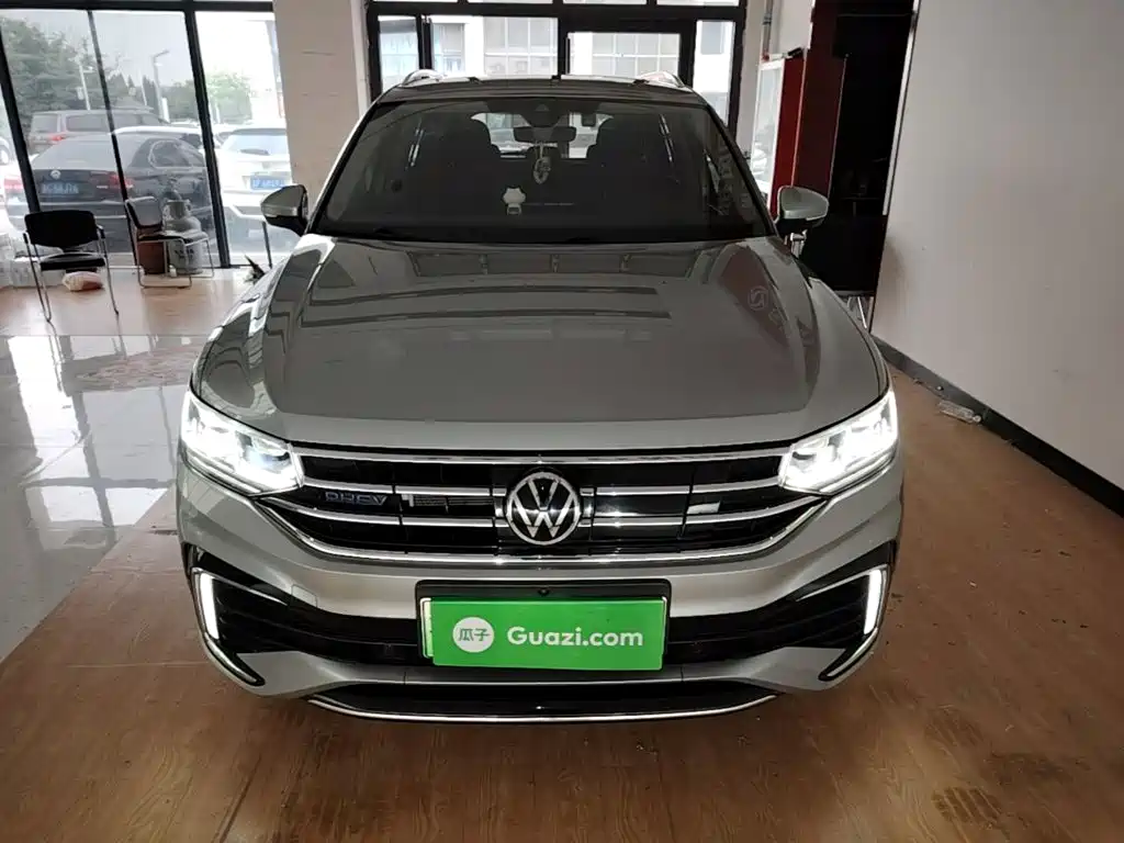 Tiguan L NEV 途观L插电混动 2022款 430 PHEV 插电混动旗舰版