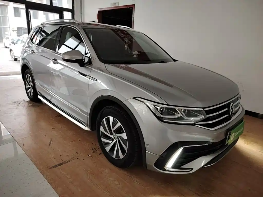 Tiguan L NEV 途观L插电混动 2022款 430 PHEV 插电混动旗舰版