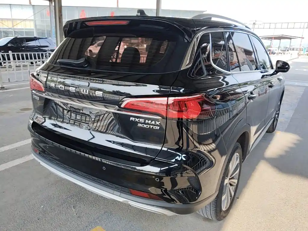 Roewe RX5 MAX 300 TGI Auto 4 G Connected Luxury