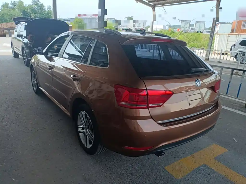 Gran Lavida 1.6 L Auto Comfort