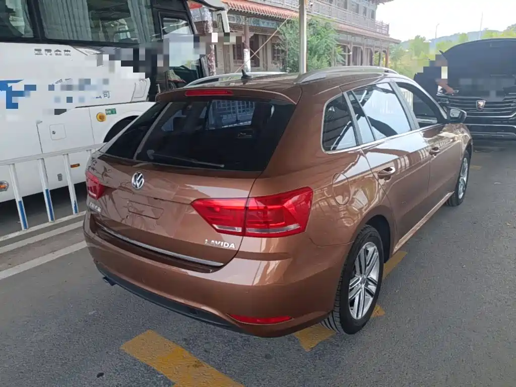 Gran Lavida 1.6 L Auto Comfort