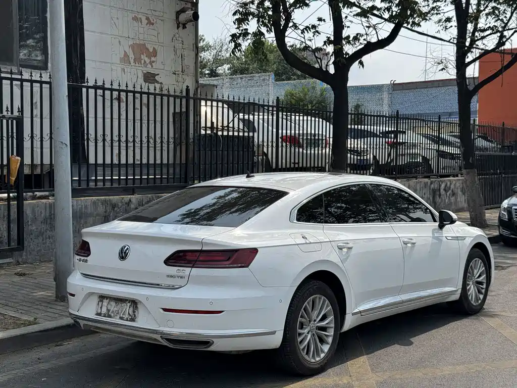 VW CC 330 TSI Charm Face CN-V