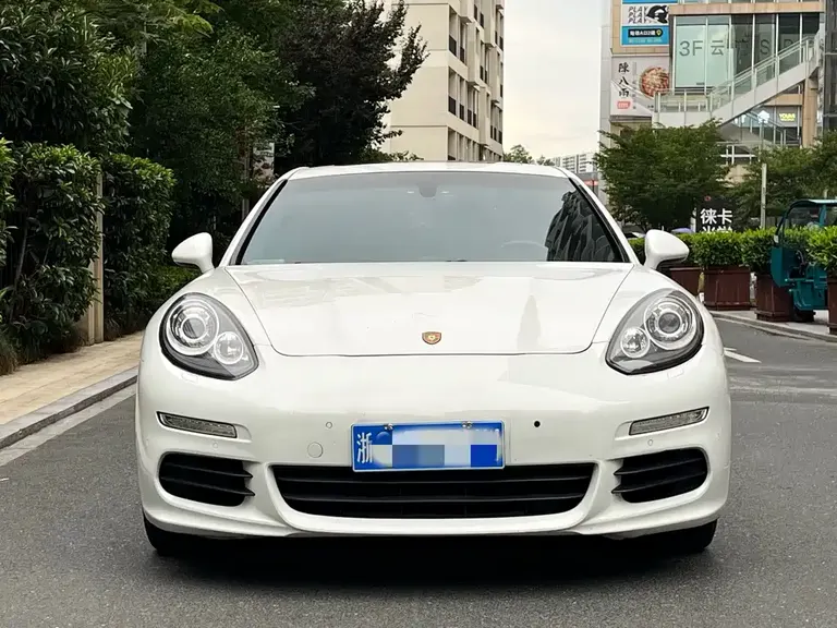 Porsche Panamera Panamera Platinum Edition 3.6 L