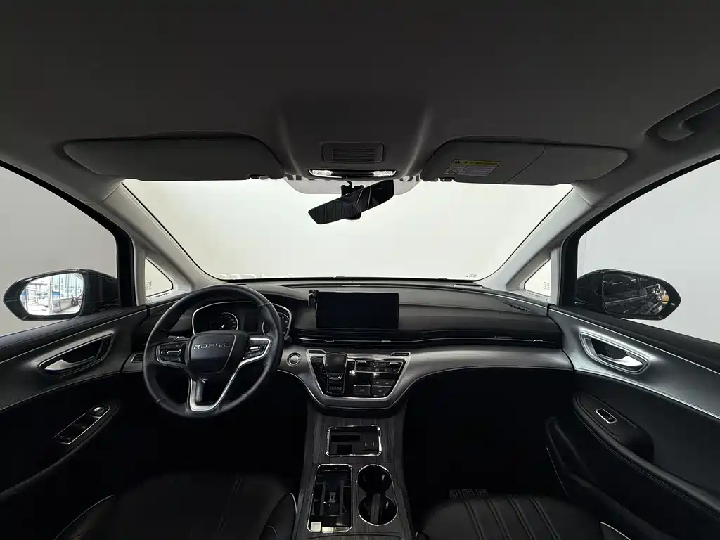 Roewe iMAX8 400 TGI Flagship