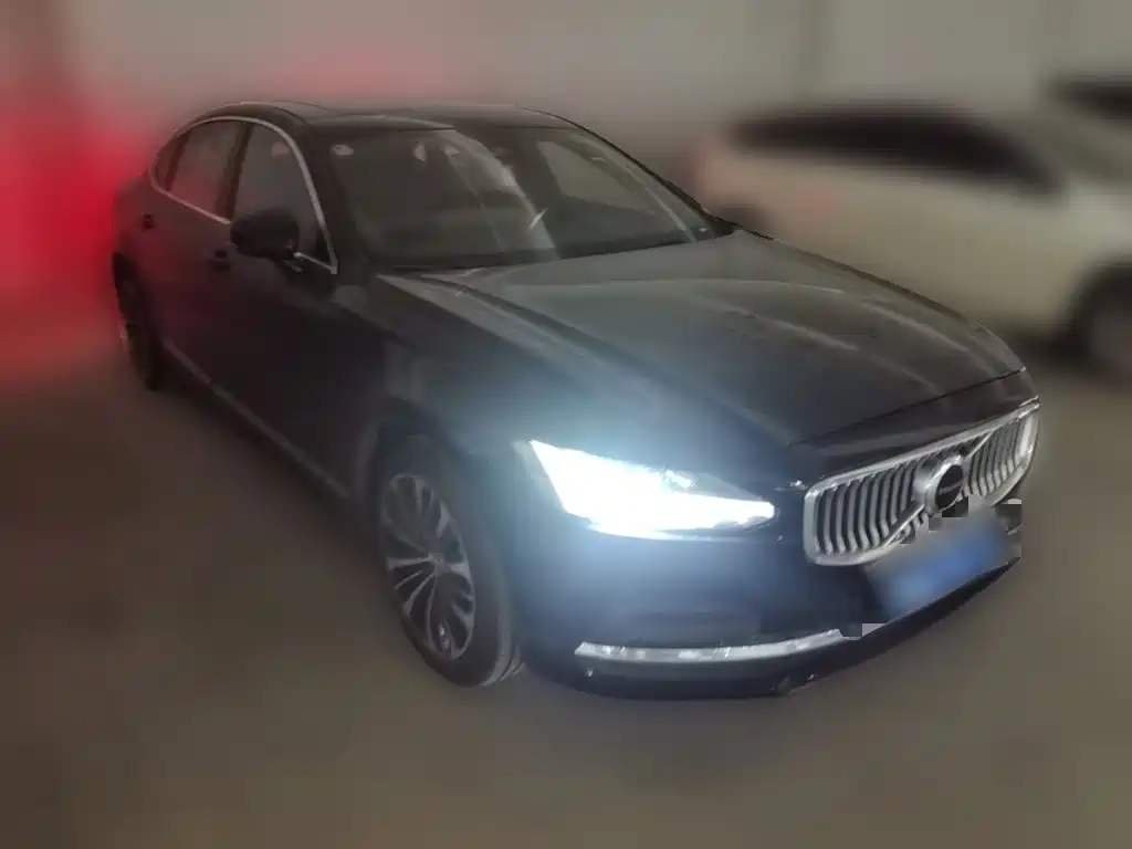 Volvo S90 B5 Smart Ease Luxury