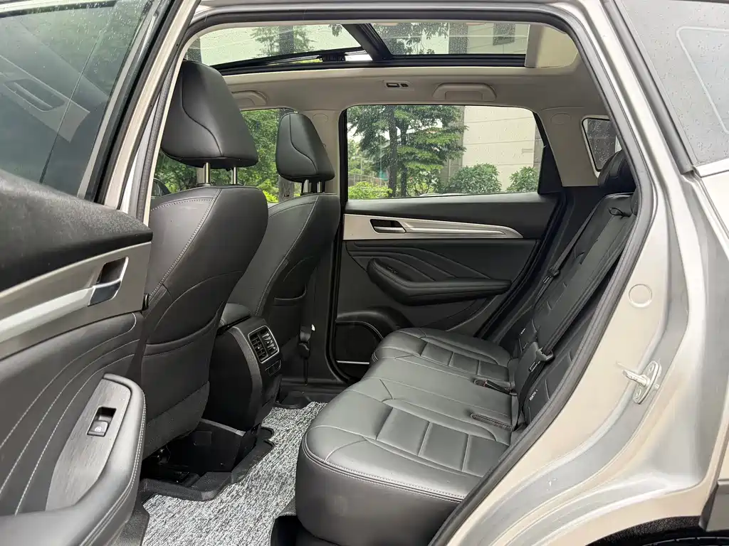 Haval F7 1.5 T 2 WD i Trend