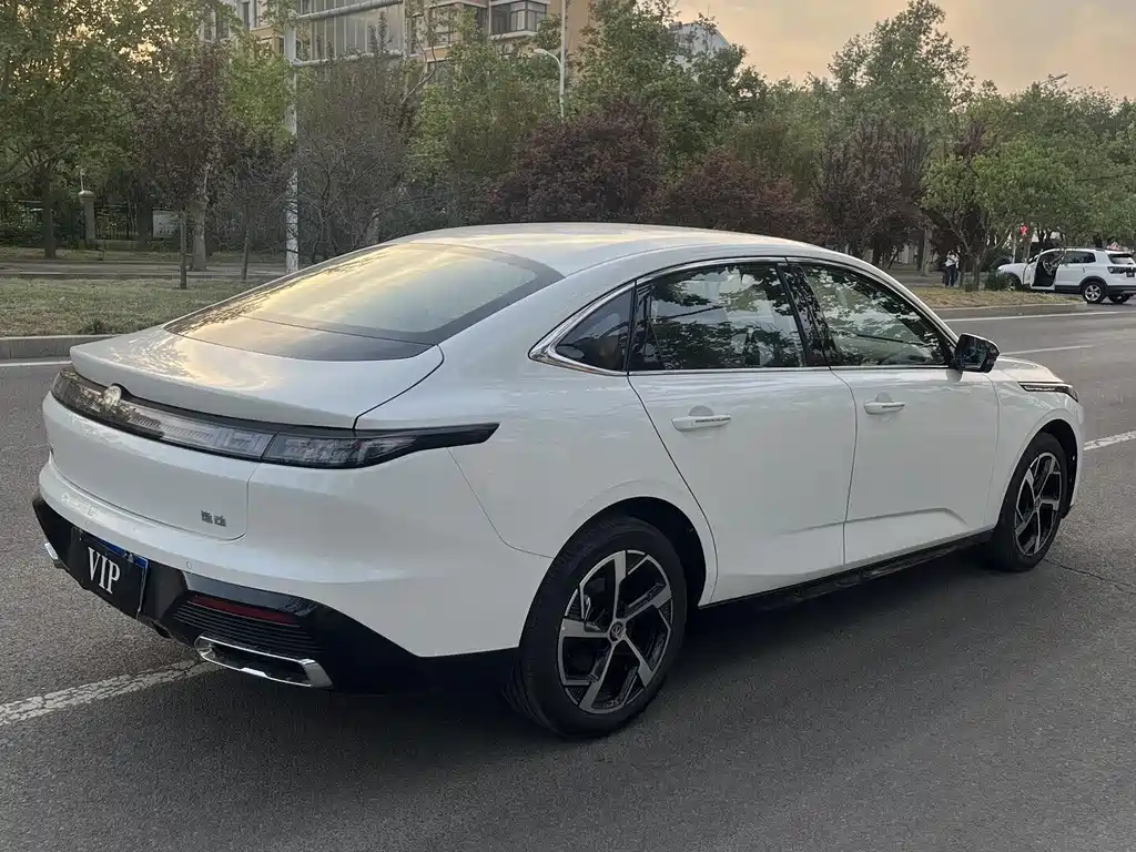 Eado 逸动 2026款 第四代 1.5 T 500 Bar 智享型