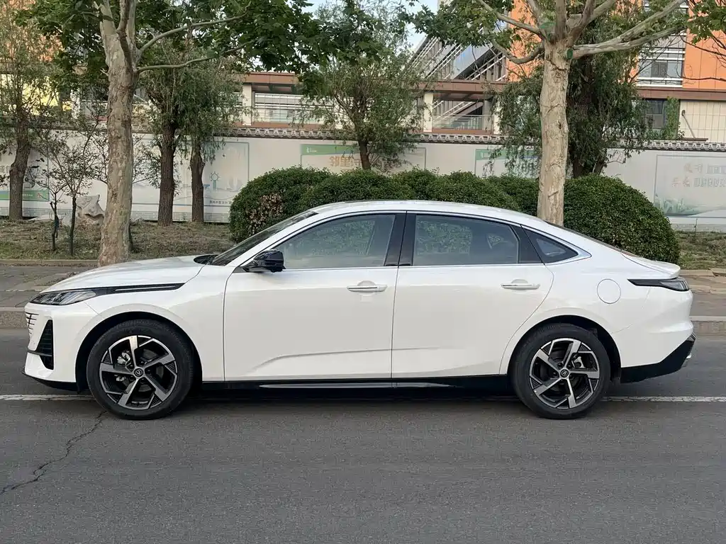 Eado 逸动 2026款 第四代 1.5 T 500 Bar 智享型