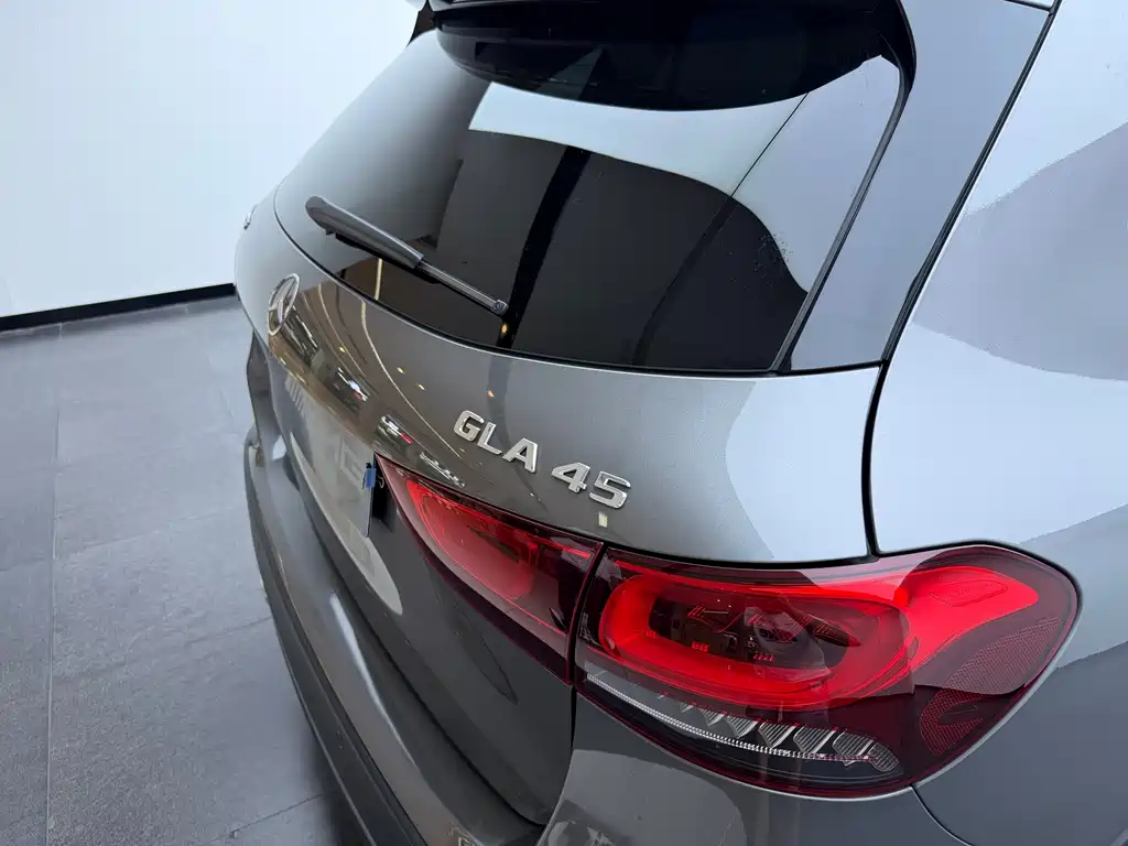 Mercedes-Benz GLA AMG AMG GLA 45 4 MATIC+