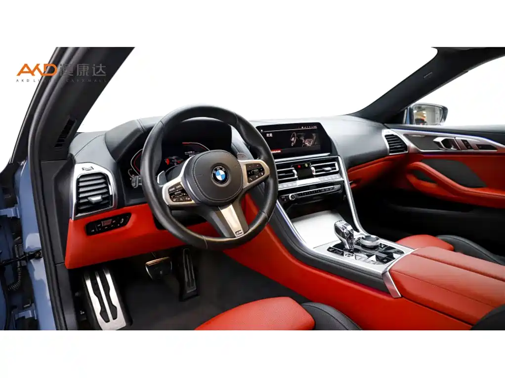 BMW 8 Series 宝马840 i/3.0 T/21款/双门轿跑车 M运动套装