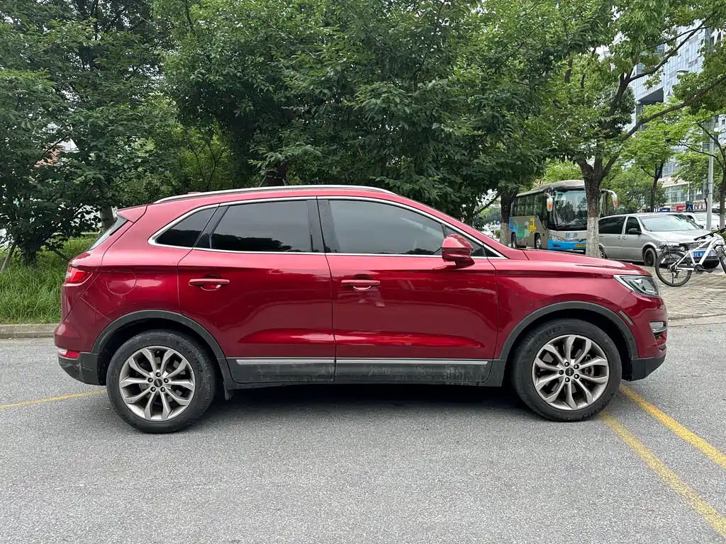 Lincoln MKC 2.0 T 2 WD Graceful