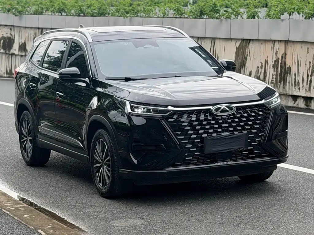Tiggo 8 PRO 290 T 2 WD Luxury
