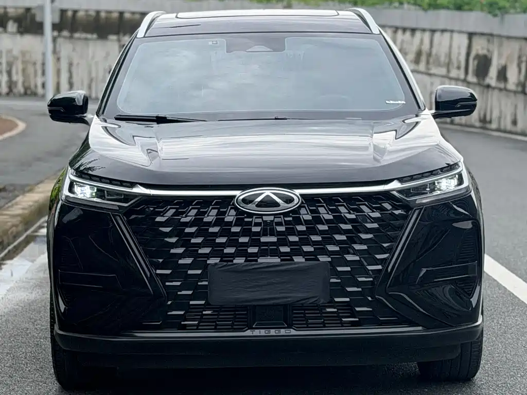 Tiggo 8 PRO 290 T 2 WD Luxury