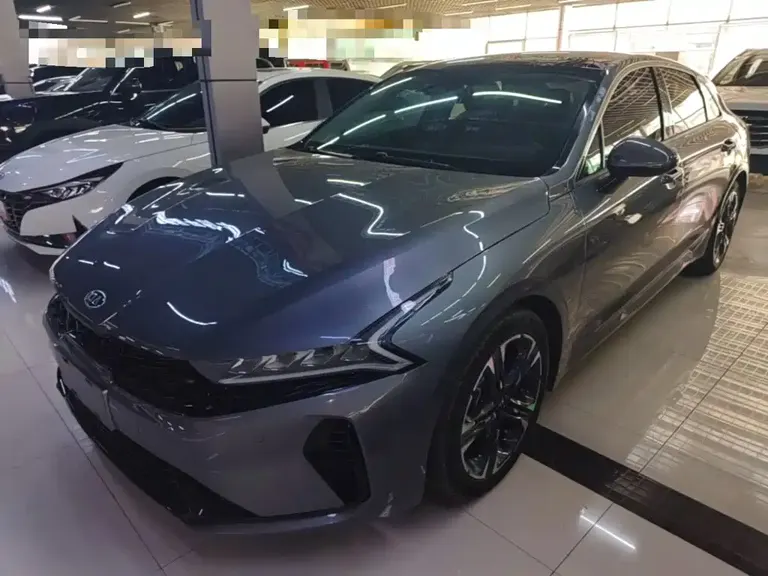 Kia K5 270 T CVVD Luxury Tech
