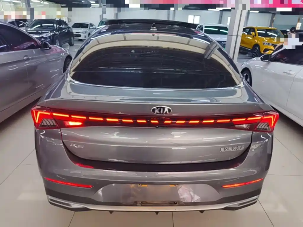 Kia K5 270 T CVVD Luxury Tech