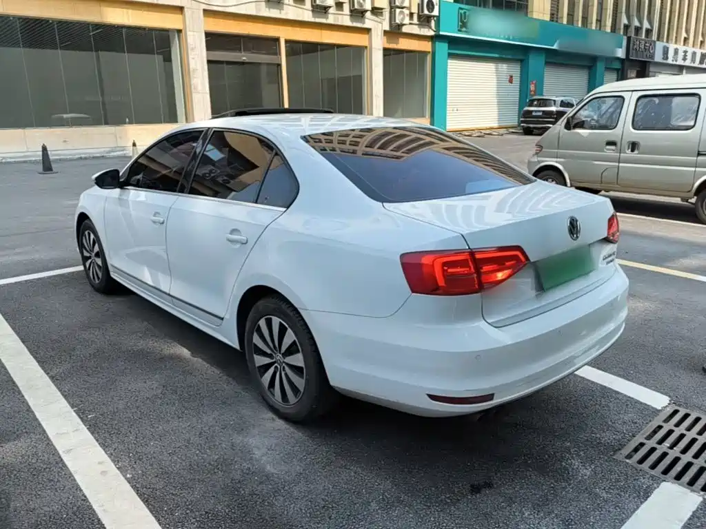Sagitar 230 TSI Auto Comfort