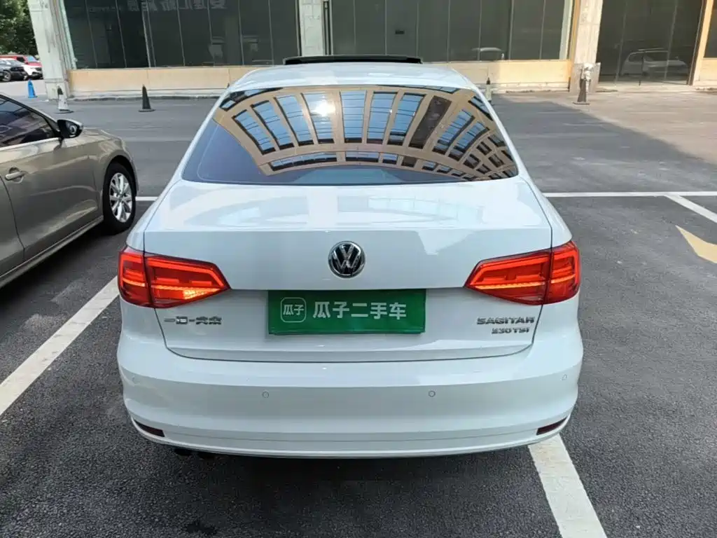 Sagitar 230 TSI Auto Comfort