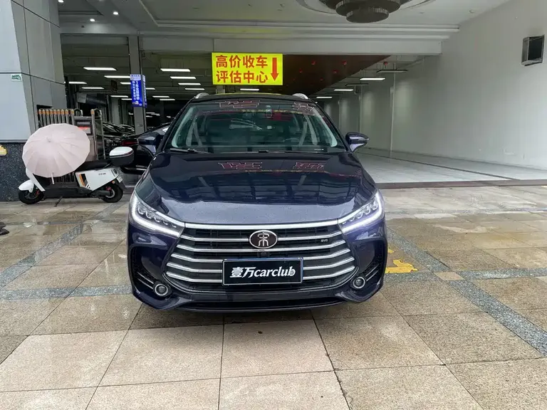 BYD Song MAX 1.5 T Auto Connected Elite 6-seat