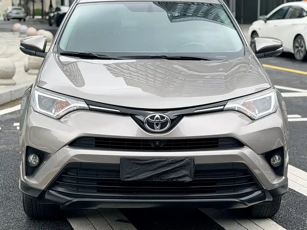 RAV4 2.0 L CVT 2 WD Style CN-V