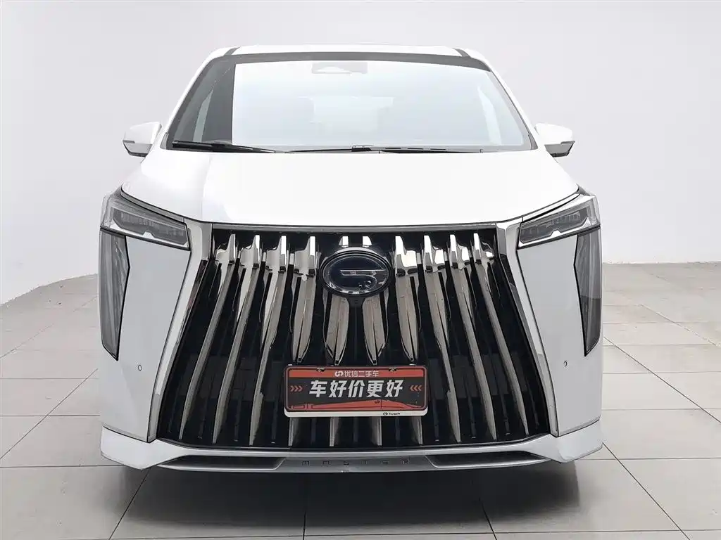 GAC Trumpchi M8 Grandmaster Series Dual Engine Supreme