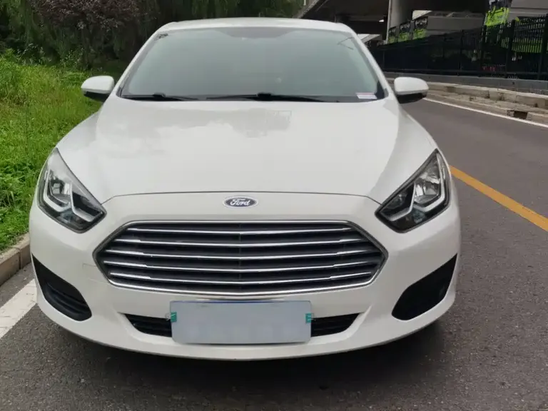Ford Escort Facelift 1.5 L Auto Comfort