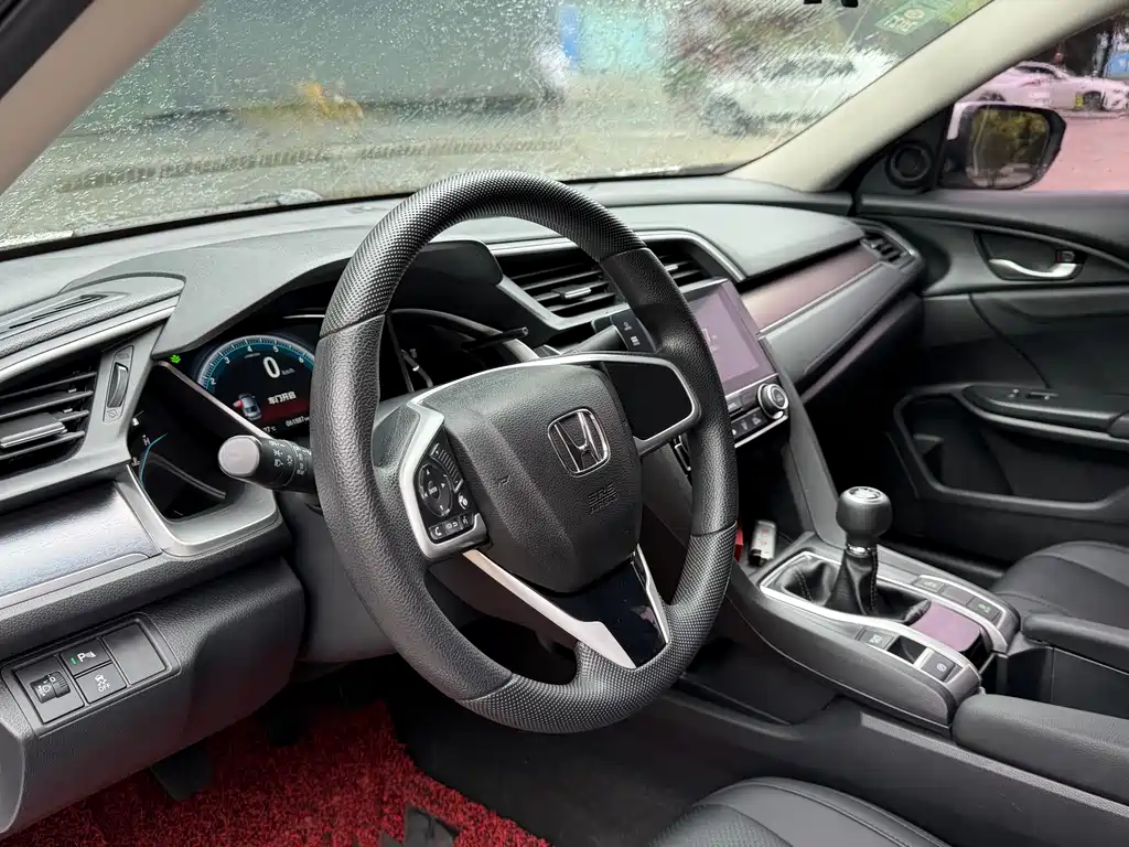 Civic 220 TURBO Manual Luxury