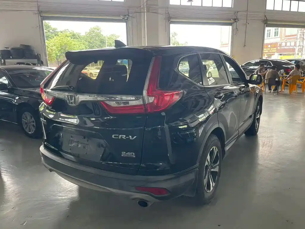 Honda CR-V 240 TURBO CVT 2 WD Comfort CN-V