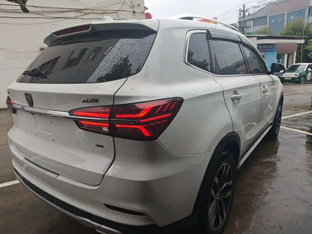Roewe RX5 20 T 2 WD Auto Internet Smart Enjoyment