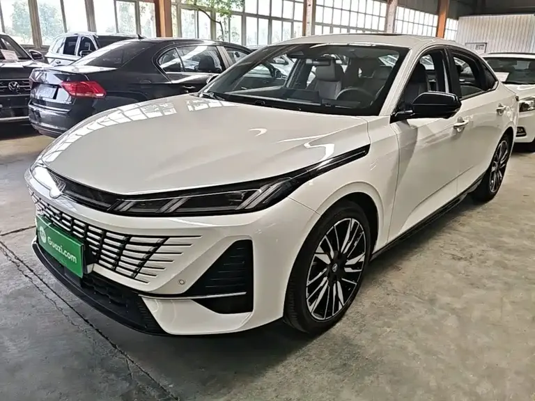Changan Eado 逸动 2026款 第四代 1.5 T 500 Bar 智享型