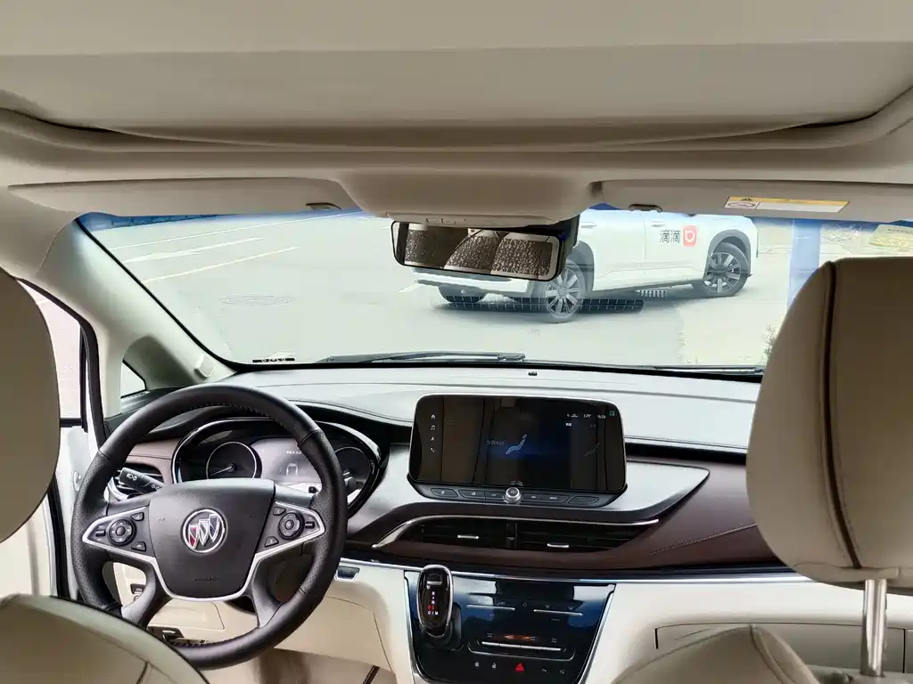 Buick GL8 Land Official Cabin 652 T Luxury
