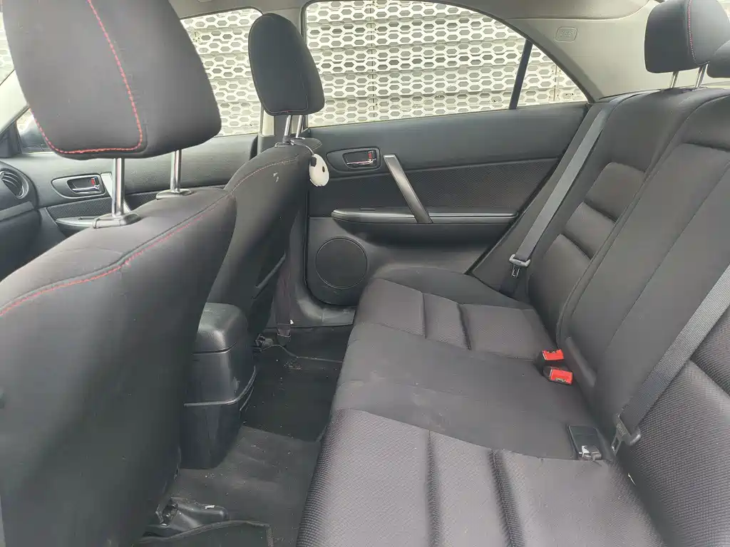 Mazda 6 2.0 L Auto Fashion