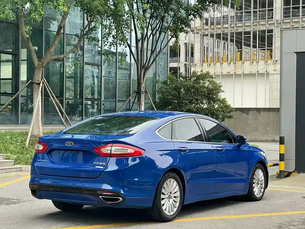 Mondeo 2.0 L GTDi200 Fashion