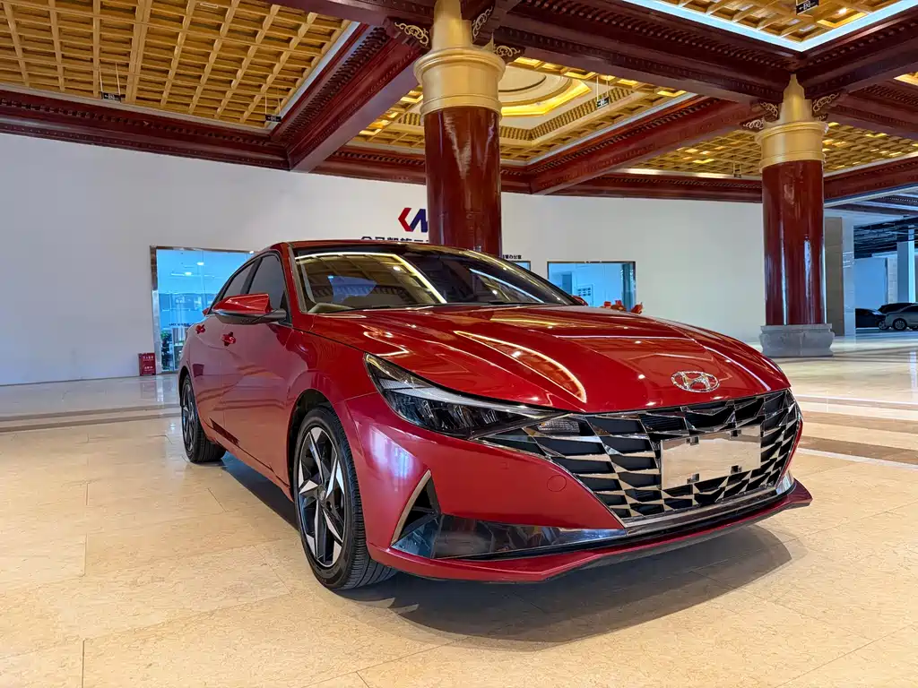 Elantra 1.5 L CVT LUX Distinguished