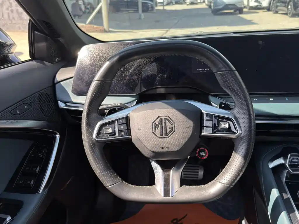 MG7 2.0 T Auto Trophy+ Turbo Dazzling