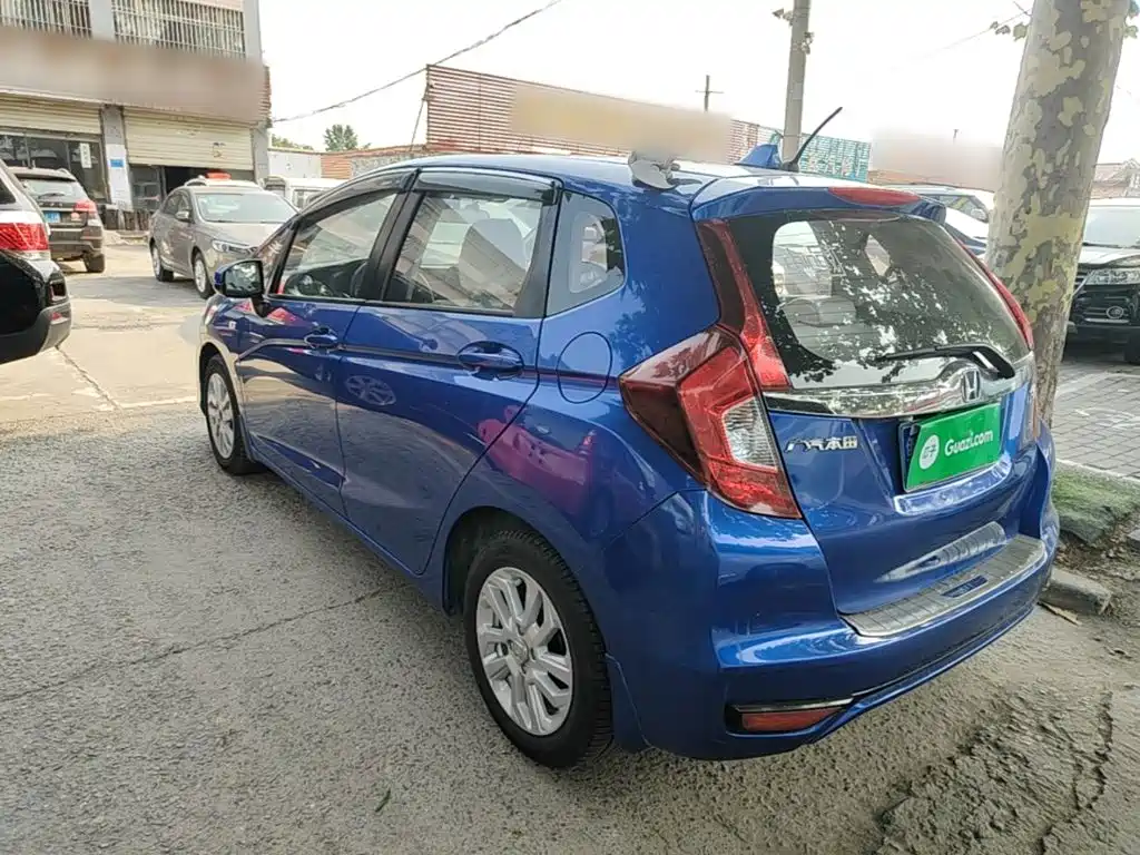 Fit 1.5 L CVT Comfort Sunroof