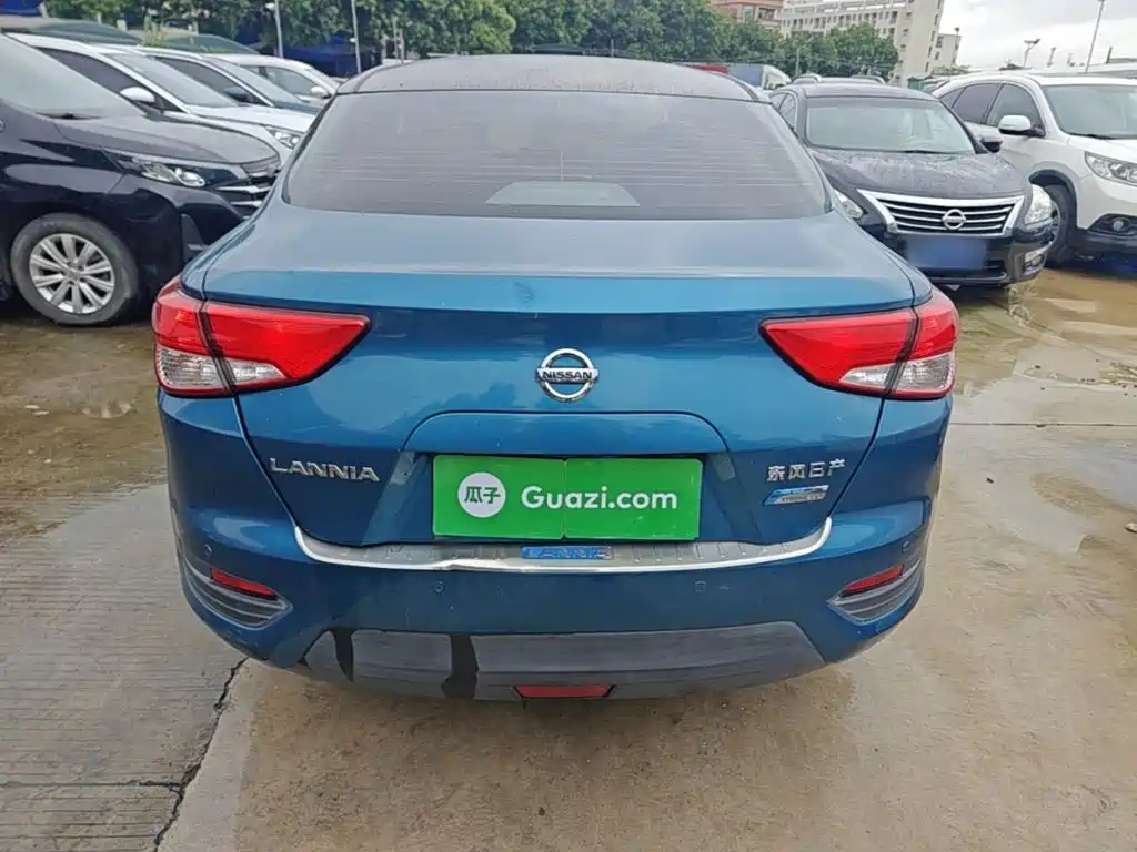 Lannia 1.6 L CVT Smart Cool