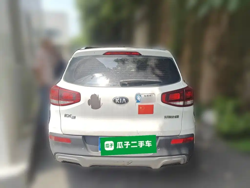 KX3 1.6 L Auto 2 WD DLX