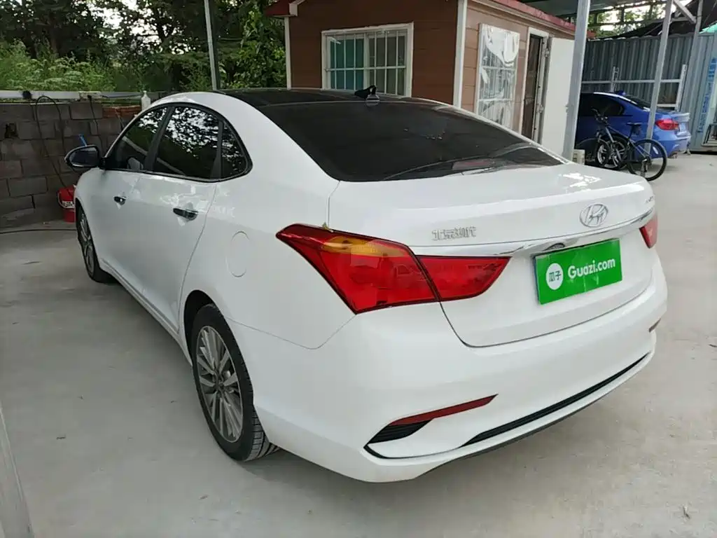 Mistra 1.8 L Auto Intelligent GLS CN-V