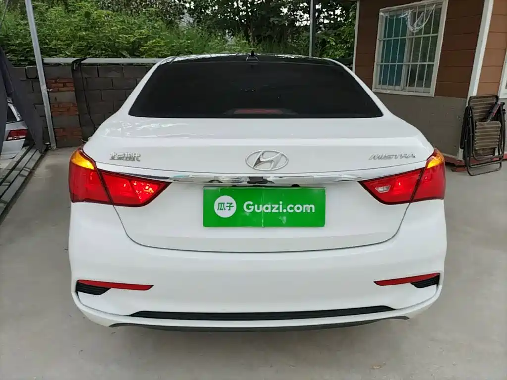Mistra 1.8 L Auto Intelligent GLS CN-V