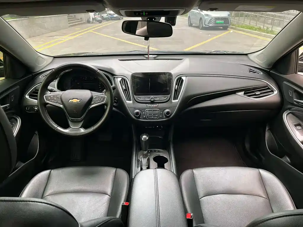 Malibu XL 535 T CVT Sharp Dynamic