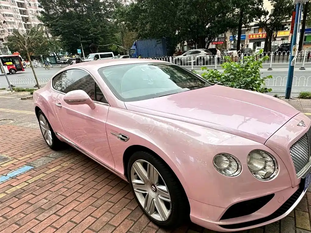 Continental GT 4.0 T GT V8 Standard