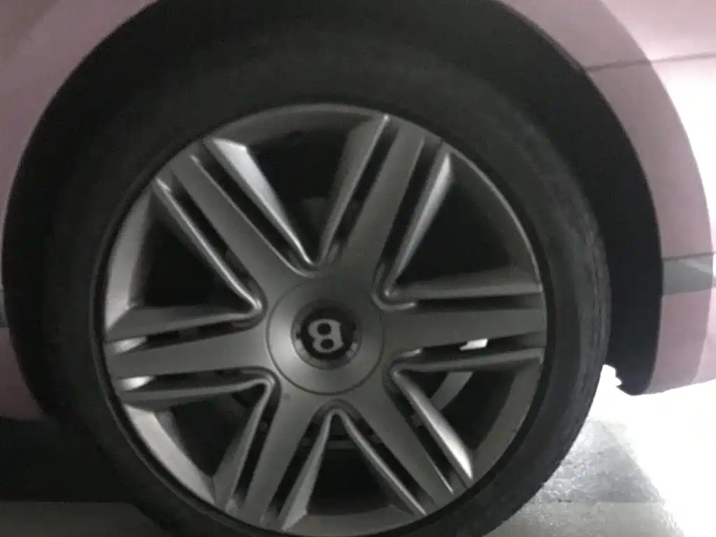 Continental GT 4.0 T GT V8 Standard