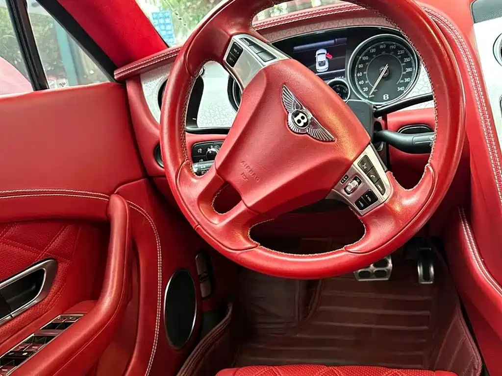 Continental GT 4.0 T GT V8 Standard