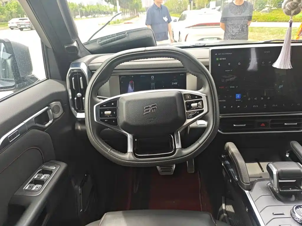 Jetour Traveller 2.0 T 4 WD Cross PRO+