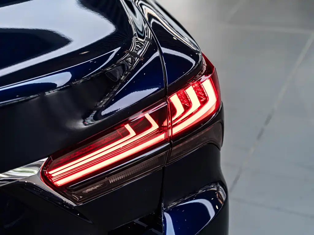 Lexus LS 500 h Luxury