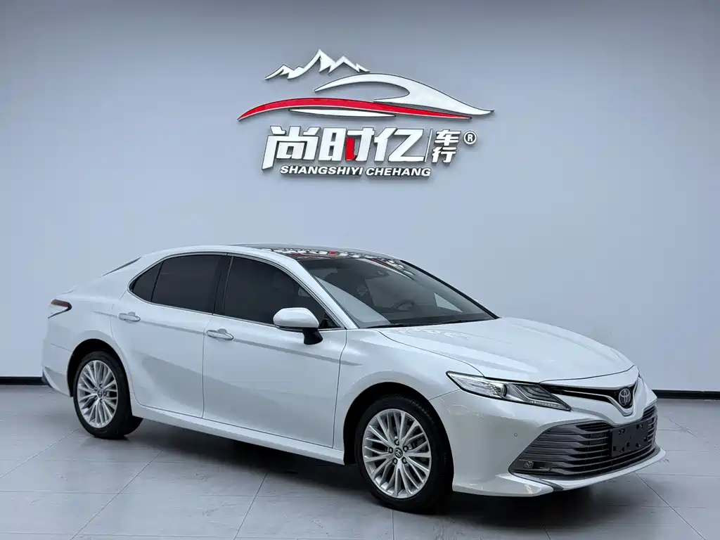 Camry 2.5 G Luxury CN-VI
