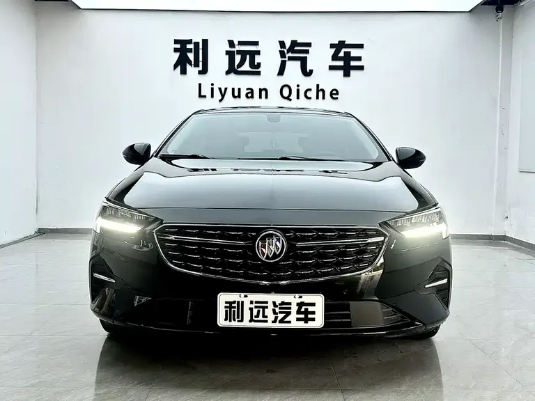 Buick Regal 552 T Luxury
